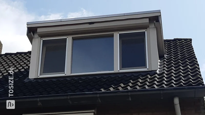 Neue Blende für Dachgaube