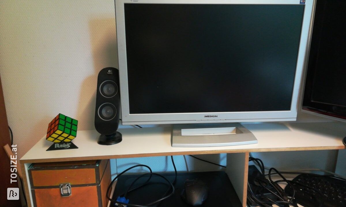 Tischplatte aus MDF-Lackabnutzung