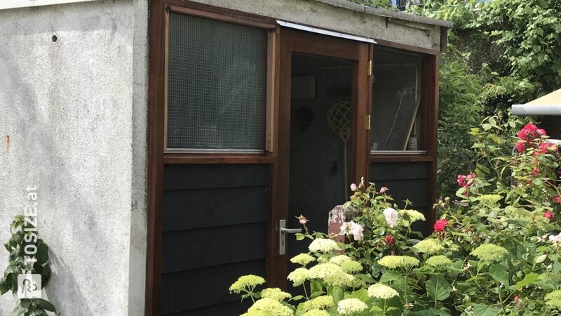 Renovierung des Schuppens mit Sperrholz und Betonplex