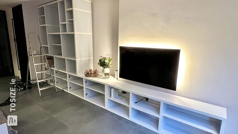 Create your own unique wall cabinet and TV cabinet, by Daisy