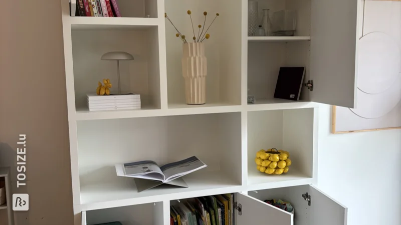 Armoire minimaliste blanche sur mesure, par Marit