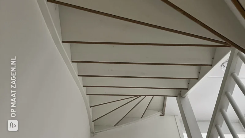 DIY Project: A closed staircase with MDF 12 mm, by Rik