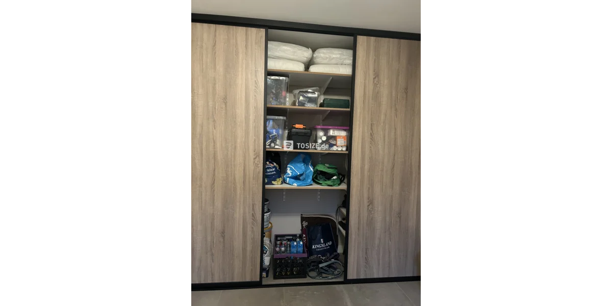 DIY Sliding Wardrobe Storage by Marina's Design TOSIZE.de