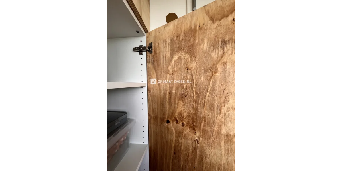 IKEA hack builtin wardrobe slanted wall Simone OPMAATZAGEN.nl