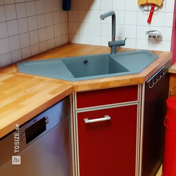 Creative kitchen countertops and table renovation, by Jörg