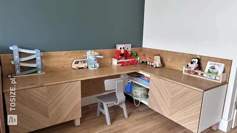 Perfect storage solution with integrated desk, by Melany