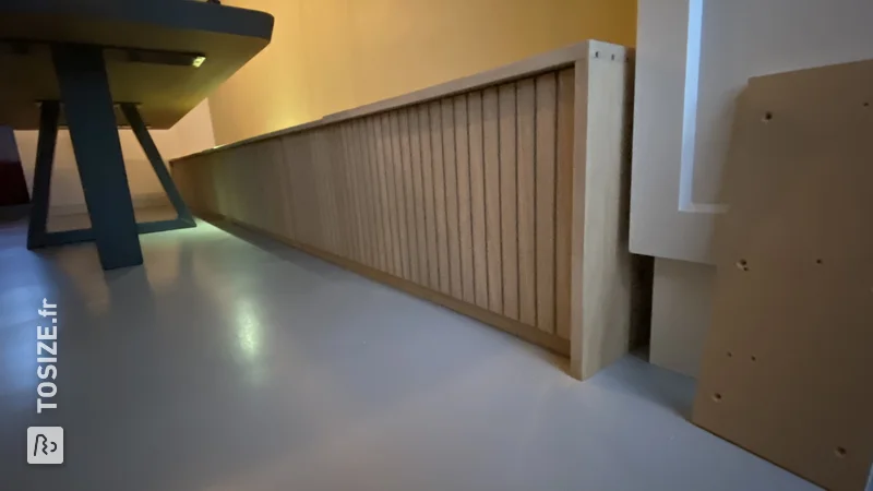 Banc de table à manger unique en MDF pour le salon, par Bas