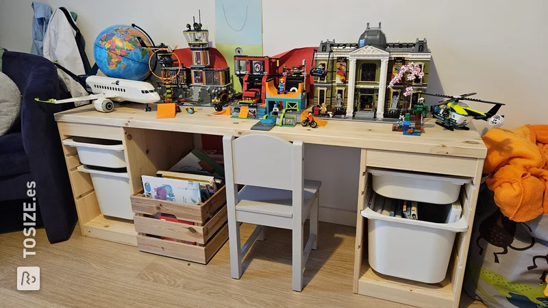 Inspiring Play Table made of Pine Carpentry Panel, by Bart 