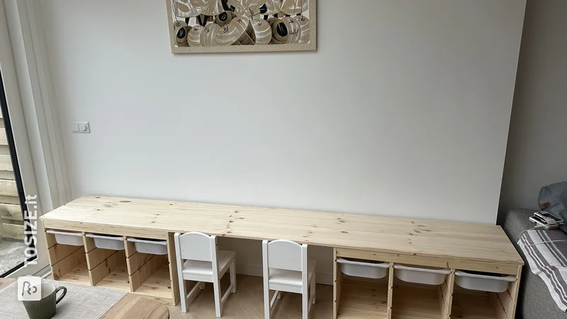 Trucco IKEA: realizzare un angolo per bambini con pannelli di carpenteria in pino, di Sedin