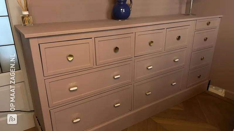 Ikea-hack: Op maat gemaakt dressoir met Ikea ladekasten, door Robin