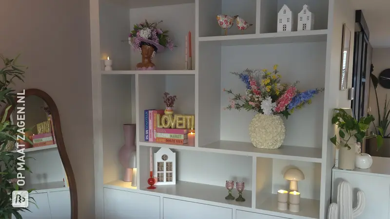 Stylish Shelving Unit for the Living Room, by Vanessa
