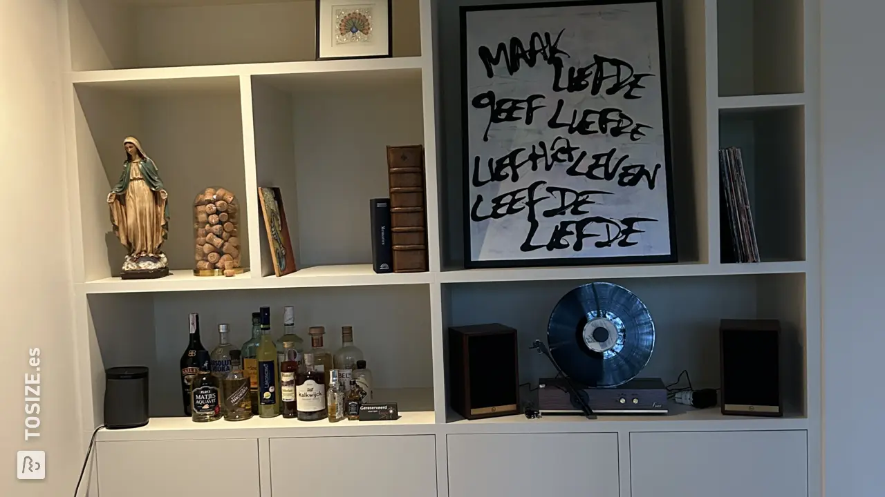 DplyBgg4.jpeg