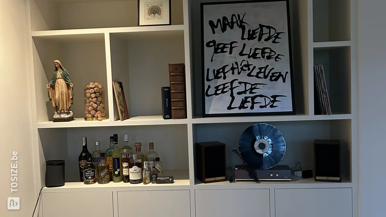DplyBgg4.jpeg