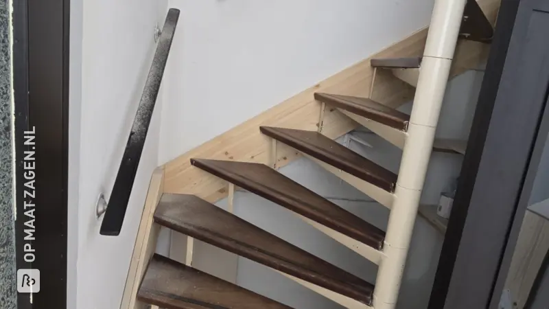 Stylish Stair Renovation for the Living Room, by Aravin