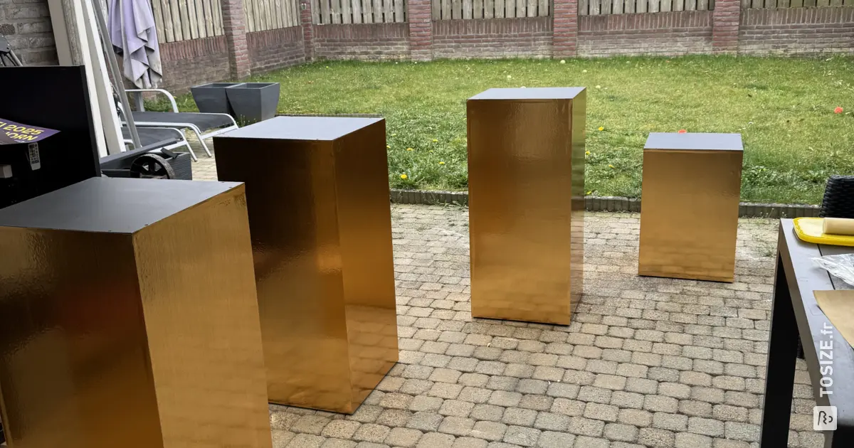 Colonnes élégantes en MDF pour une utilisation en intérieur | TOSIZE.fr