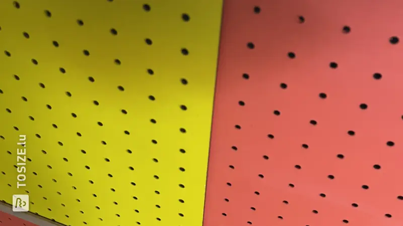 Schwebetürenschrank 100 cm hoch im Zimmer, von Paul