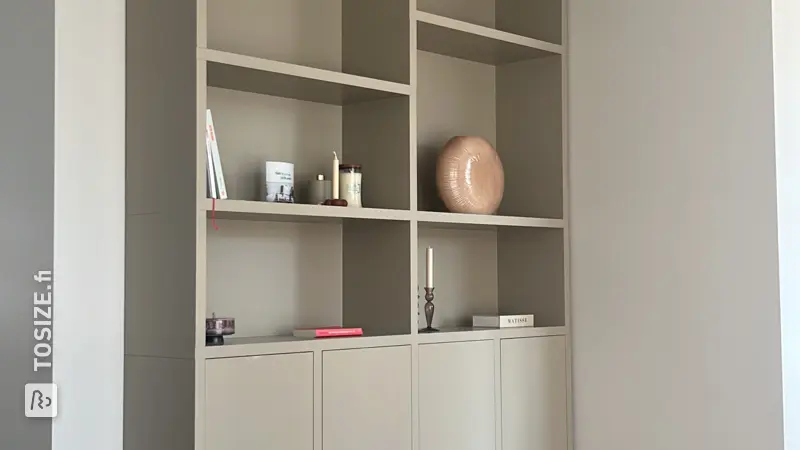Stylish Japandi Wall Cabinet in Beige, by Thomas