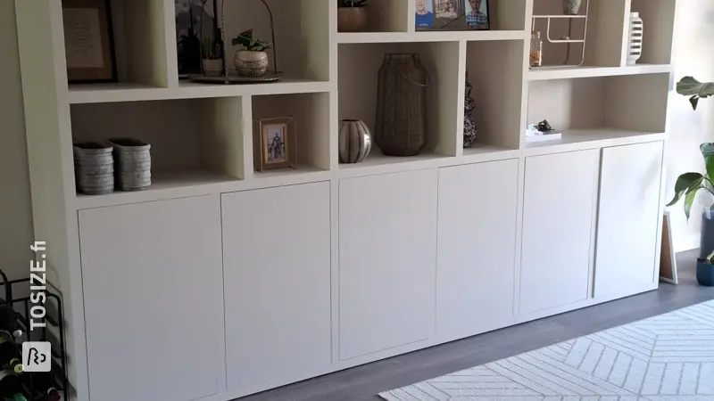 Beautiful custom made bookcase, by Pauline