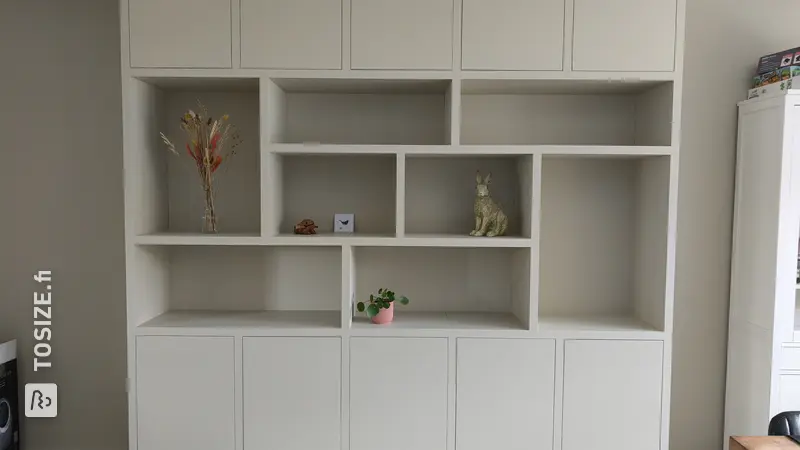 Custom made Shelving Unit for the Living Room, by Merel