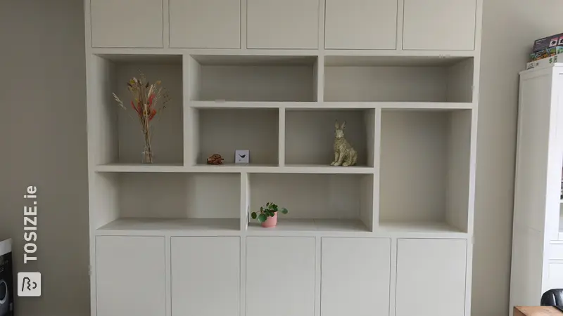 Custom made Shelving Unit for the Living Room, by Merel