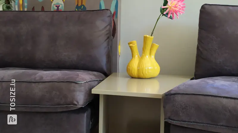 Triangle Side Table for the Elementenbank, by Hans