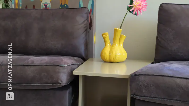 Triangle Side Table for the Elementenbank, by Hans