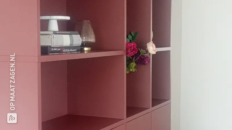 Stylish storage cabinet in Roasted Brown, by Ellen