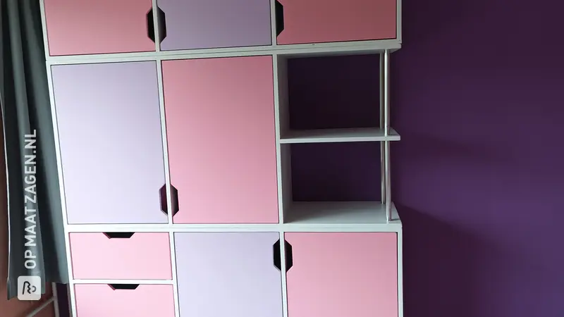 Kast voor Kinderkamer Op Maat, door Simon
