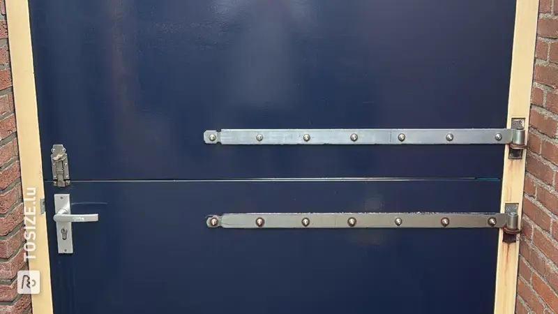 New Waterproof Gate Made of Multiplex, by Leon