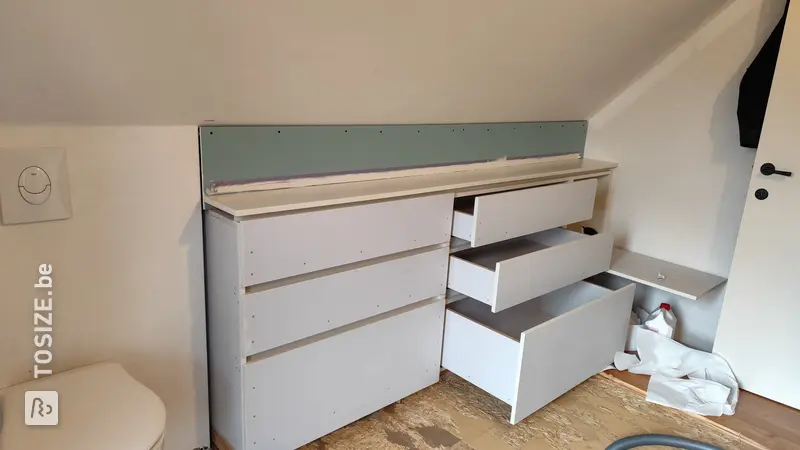 Stijlvolle Badkamer Ladenkast van Leem, door Lode