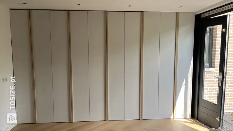 Custom made Pax wardrobe 75 cm wide, by Henk
