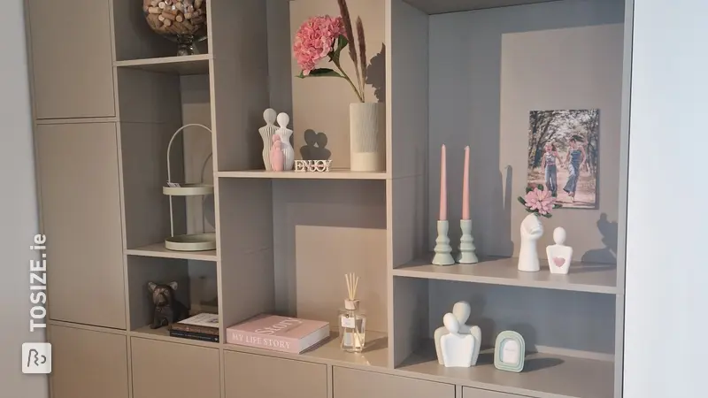 Stylish Shelving Unit for a Relaxing Reading Corner, by Eefje