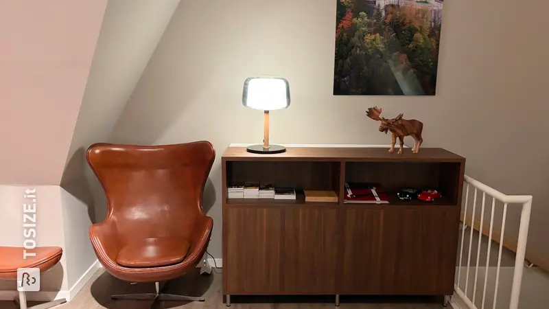 Elegante credenza di Brown Furniture Board, di Jorrit
