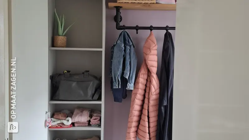 Stijlvolle Hal Kast voor Opbergen, door Ginny