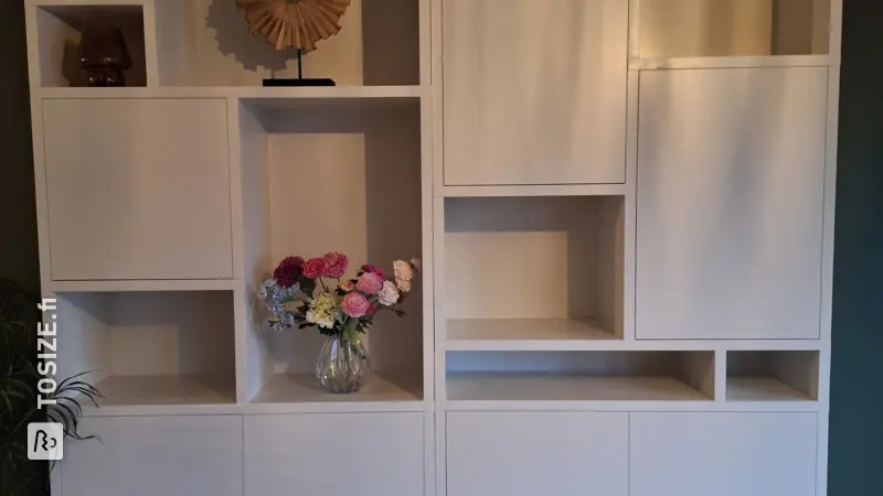 Stylish Shelving Unit for the Living Room, by Ruud