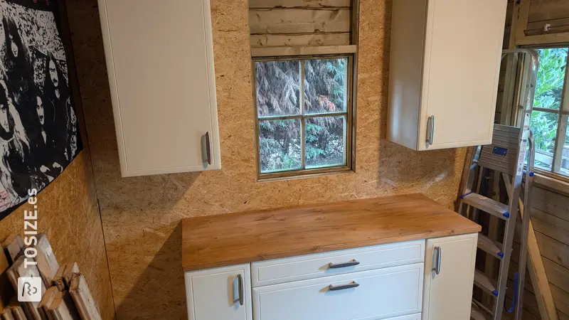 DIY Garden Shed Kitchen with OSB Worktop, by Rick
