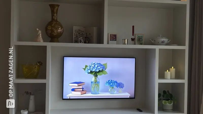 Stijlvolle Tv-kast in Sandy Beach, door Mirte