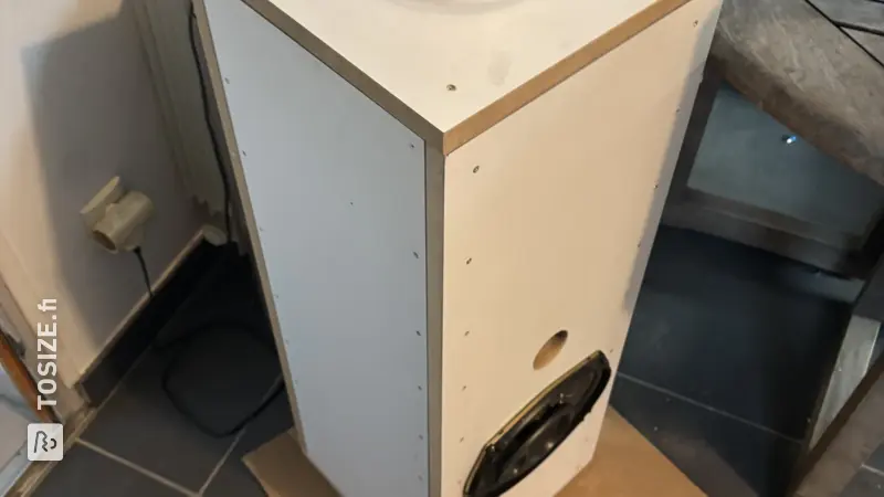 DIY Speaker Cabinet, by Alexandre