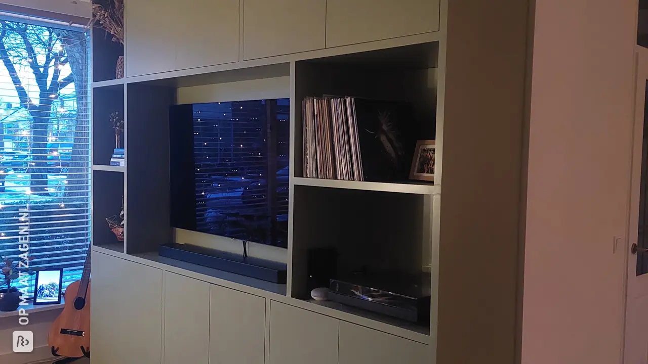 fMbBeUs9.jpg