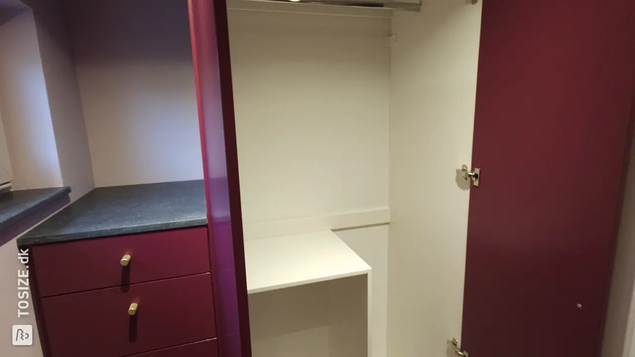 8mydJF08.jpg