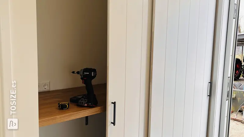 Elegante mueble corredero para lavadora y secadora, de Sander.