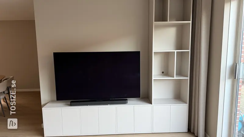 Stylish TV cabinet with high cabinet, by Iris