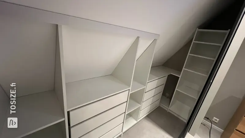 Custom walk-in closet in Veenendaal, by Pieter