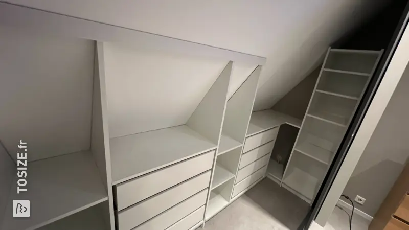Custom walk-in closet in Veenendaal, by Pieter