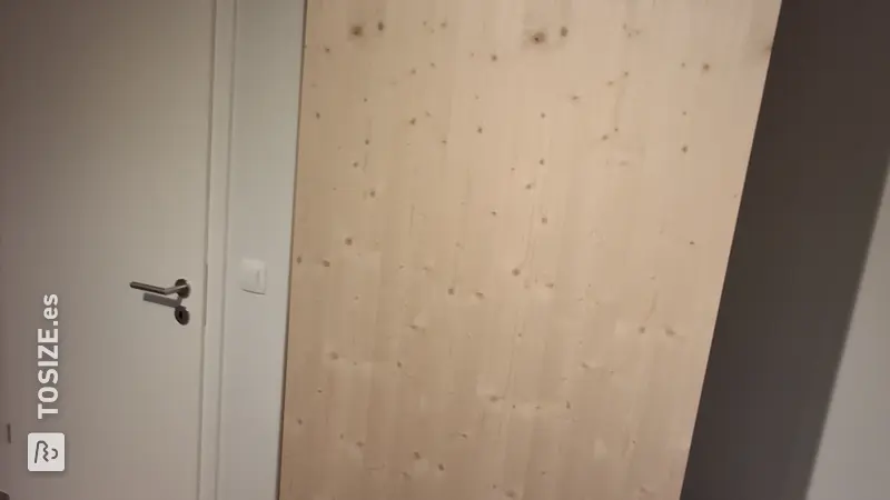 Stylish wooden sliding door for your wardrobe, by Valérie