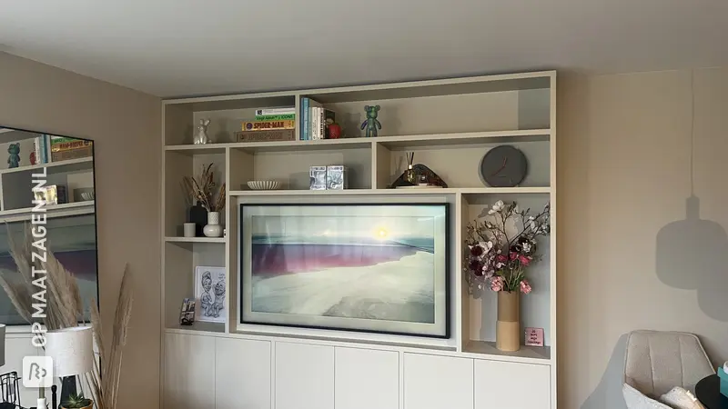 Stylish TV cabinet and wall unit, by Lieke