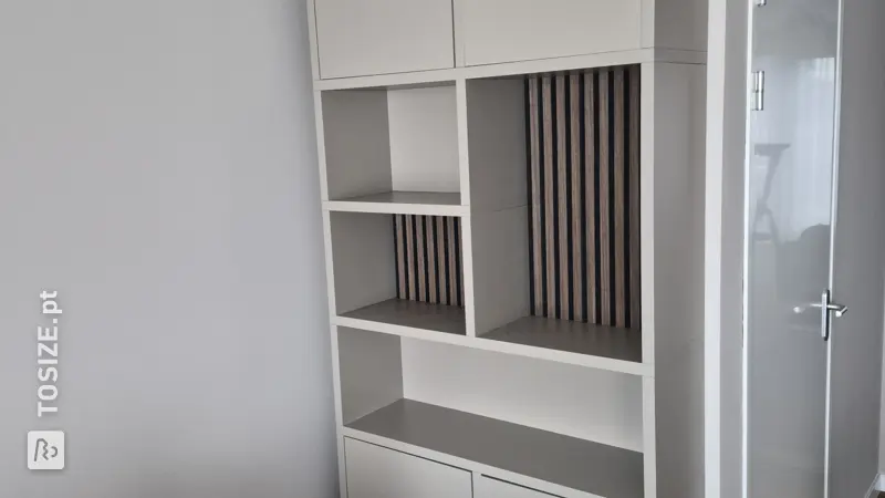 Simple DIY Bookcase, by Stan
