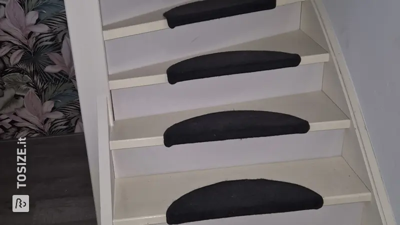 Chiusura fai da te per scale: crea spazio di archiviazione extra, di Danny