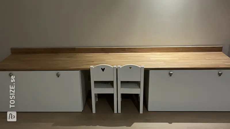 Children's desk and play corner with IKEA Smastad, by Sofie