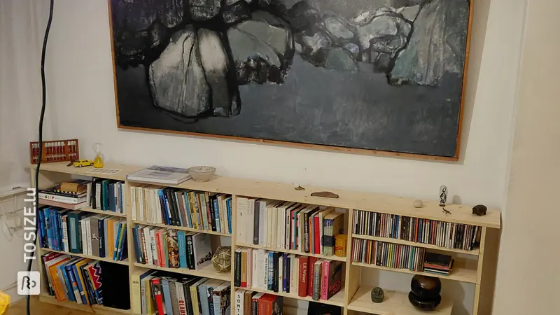 Schönes Bücherregal fürs Arbeitszimmer, von Marten